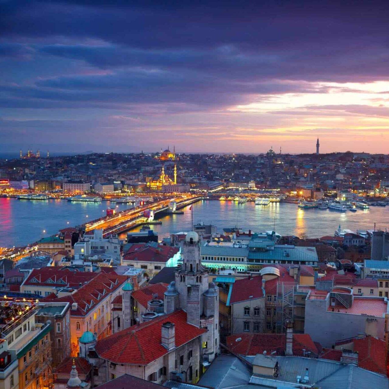 https://bluetours.net/wp-content/uploads/2018/09/destination-istanbul-01-1280x1280.jpg